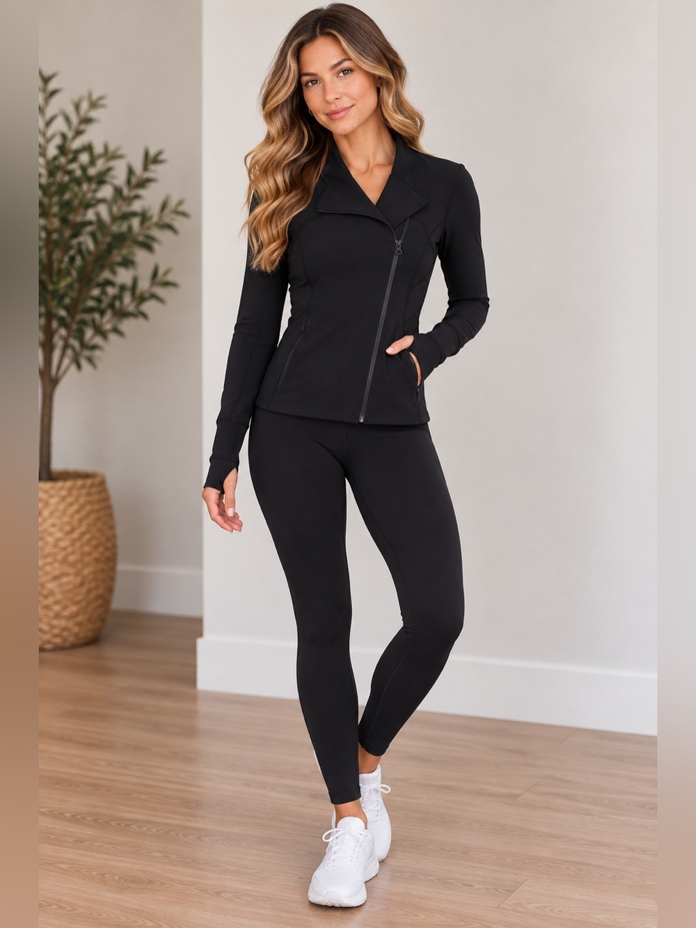 Lululemon Precision Jacket in Black